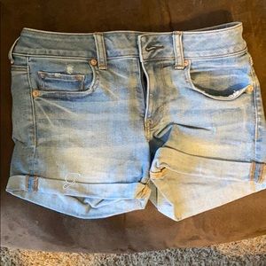 Jean Short -Mid rise